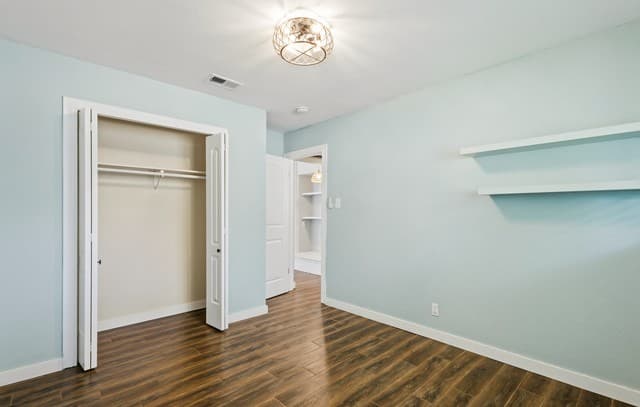 4203  Smoke Rdg, San Antonio, TX 78217 — photo 17