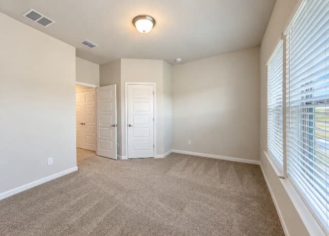 12348  Montgomery Forest Unit 101, San Antonio, TX 78252 — photo 10