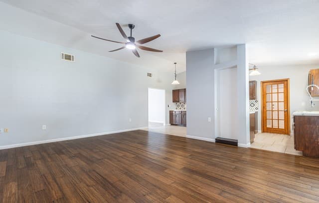 5815  Lost Crk, San Antonio, TX 78247 — photo 11