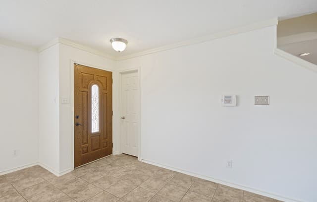 10615  Bearwolf Bay, San Antonio, TX 78245 — photo 6