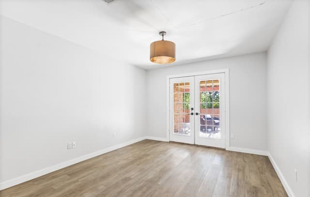 1935  Tiara Dr, New Braunfels, TX 78130 — photo 6