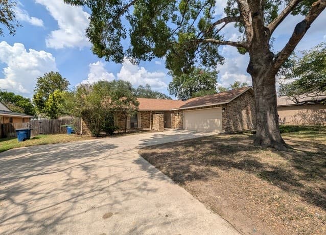 619  Summerwood Dr