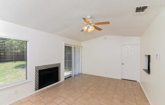 9419  Valley Rock, San Antonio, TX 78250 — photo 3