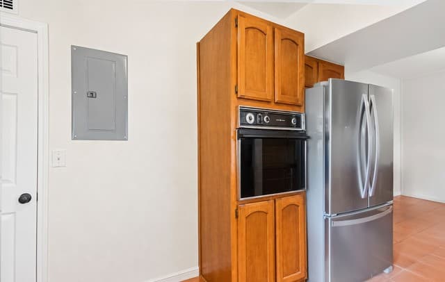 3030  Urban Crest Dr, San Antonio, TX 78209 — photo 10