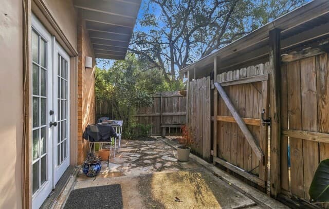 3030  Urban Crest Dr, San Antonio, TX 78209 — photo 20