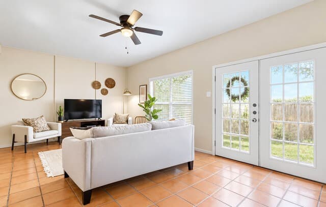 3030  Urban Crest Dr, San Antonio, TX 78209 — photo 7