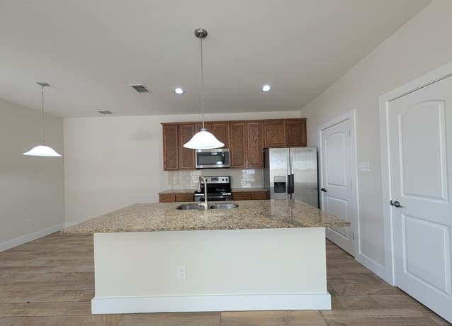 727  Gristmill Dr, New Braunfels, TX 78130 — photo 8