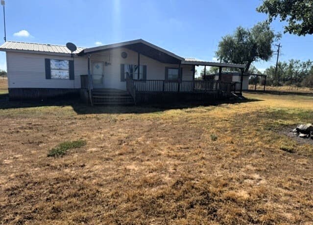 160  County Road 733, Moore, TX 78057 — photo 3