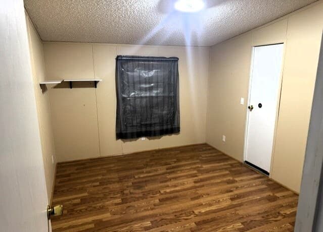 160  County Road 733, Moore, TX 78057 — photo 9