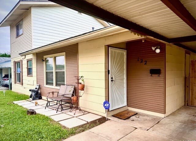 122  Hartford Ave, San Antonio, TX 78223 — photo 19