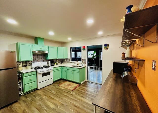 122  Hartford Ave, San Antonio, TX 78223 — photo 5
