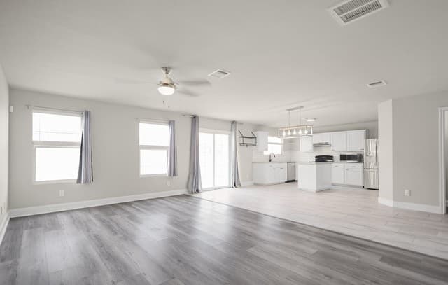 3974  Key West Way, Converse, TX 78109 — photo 13
