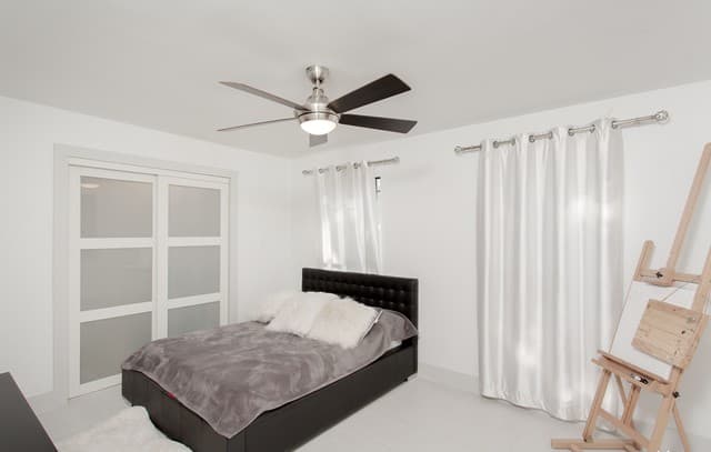 210  Furnish Ave, San Antonio, TX 78204 — photo 17