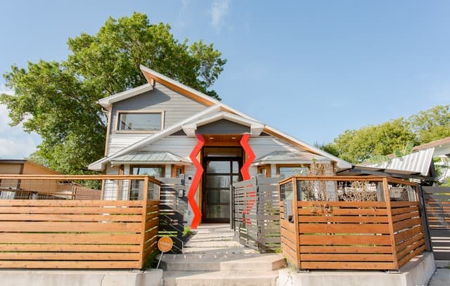 210  Furnish Ave, San Antonio, TX 78204 — photo 4