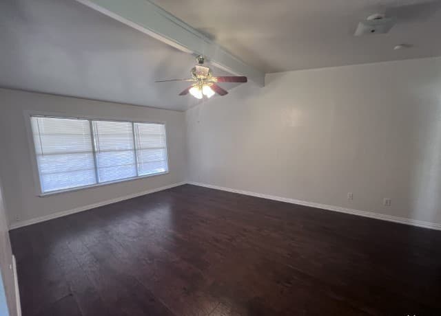 703 E Formosa Blvd, San Antonio, TX 78221 — photo 2