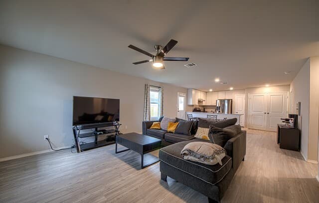 14014  Homestead, San Antonio, TX 78252 — photo 4