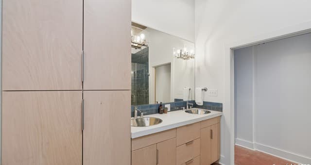 222  Losoya St. Unit 202, San Antonio, TX 78205 — photo 20