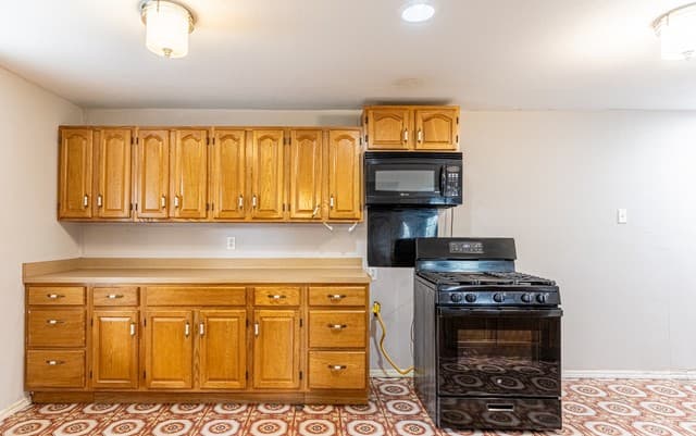 134  Cheyenne Unit 3, San Antonio, TX 78207 — photo 12