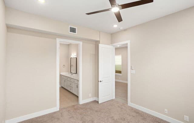 11819  Zarkava Way, San Antonio, TX 78230 — photo 11