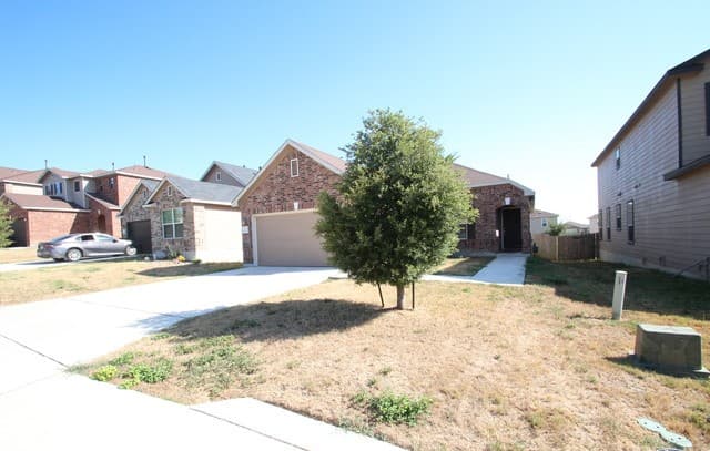 14622  Achilles Dr, San Antonio, TX 78245 — photo 2