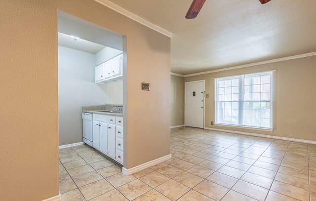 8702  Village Dr Unit 804, San Antonio, TX 78217 — photo 10