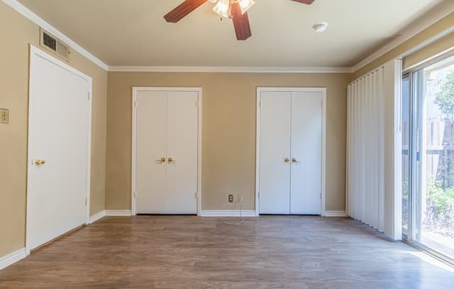 8702  Village Dr Unit 804, San Antonio, TX 78217 — photo 22