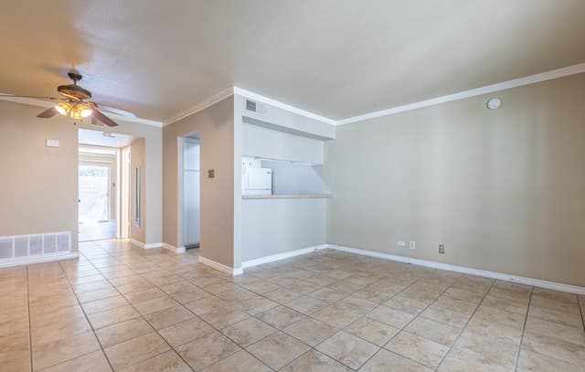 8702  Village Dr Unit 804, San Antonio, TX 78217 — photo 6