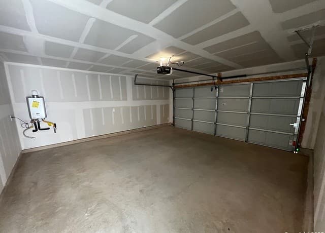 6933  Calcite Trail, Elmendorf, TX 78112 — photo 20