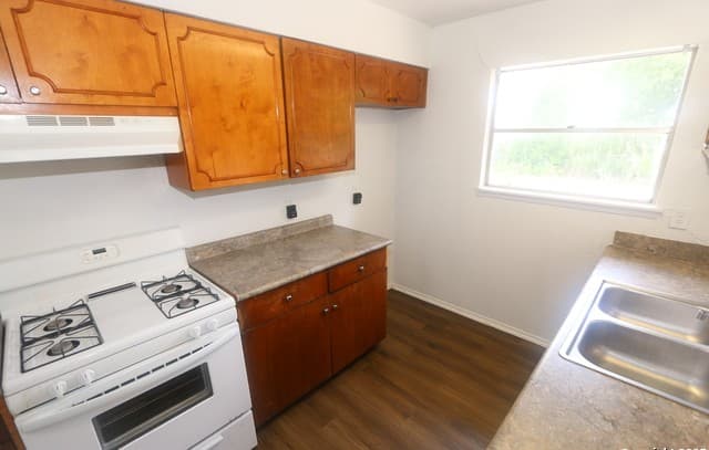 127  Fair Valley St, San Antonio, TX 78227 — photo 10