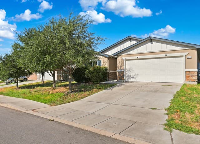 10203  Relic Oaks