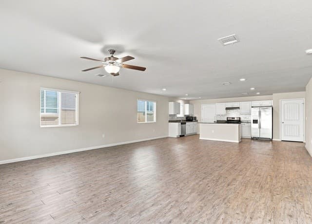 10203  Relic Oaks, San Antonio, TX 78240 — photo 17