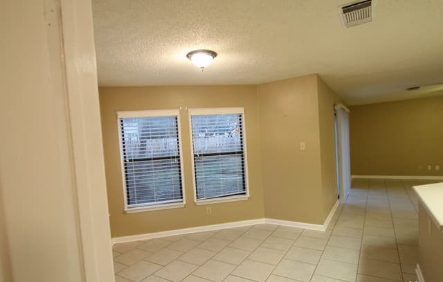 12011  Gable Oaks, San Antonio, TX 78253 — photo 12
