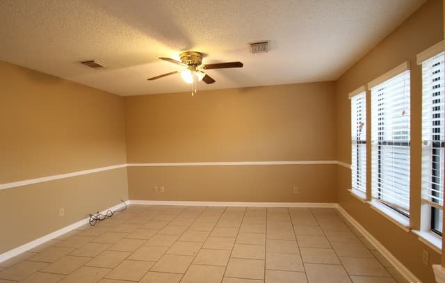 12011  Gable Oaks, San Antonio, TX 78253 — photo 4