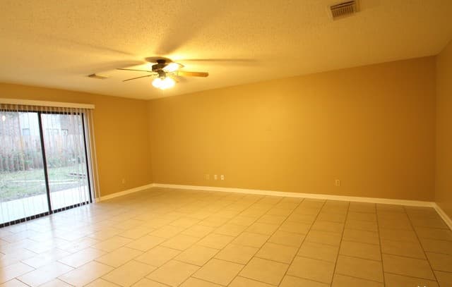 12011  Gable Oaks, San Antonio, TX 78253 — photo 5