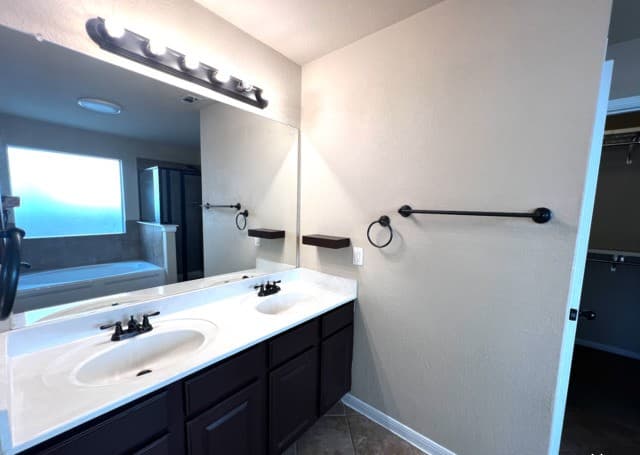 10707  Bayhill Den, San Antonio, TX 78245 — photo 13