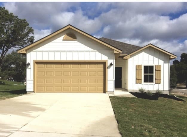 106 Lakeview Ct