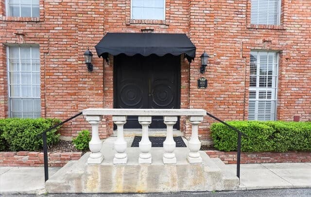 8033 N New Braunfels Ave Unit # 400 E