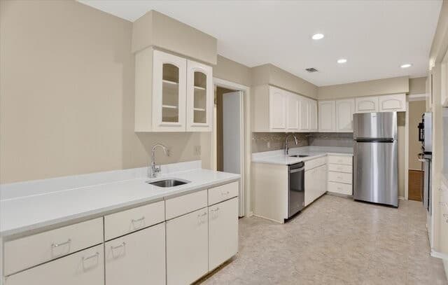 8033 N New Braunfels Ave Unit # 400 E, San Antonio, TX 78209 — photo 15