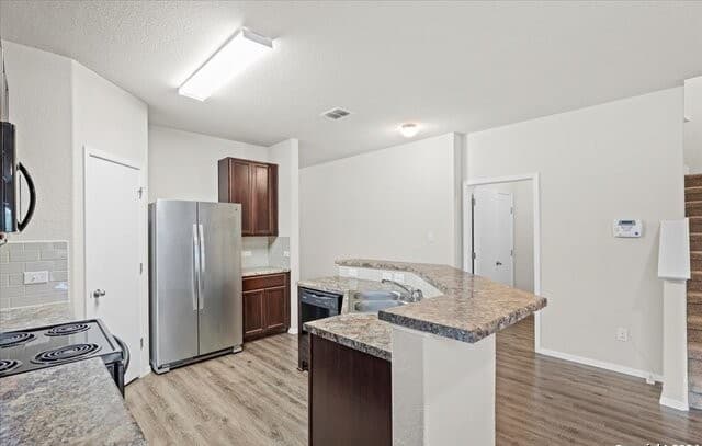 2438  Key Hole View, Converse, TX 78109 — photo 6