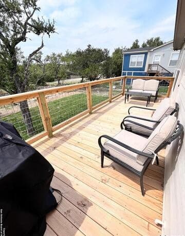 946  Cypress Dr, Canyon Lake, TX 78133 — photo 10