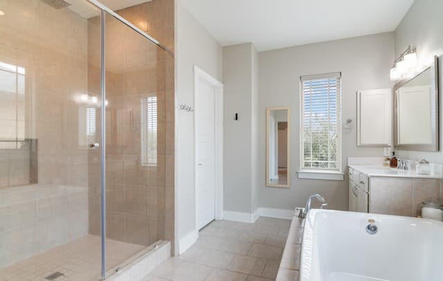 206  Ridgecrest Dr Unit 4, San Antonio, TX 78209 — photo 25