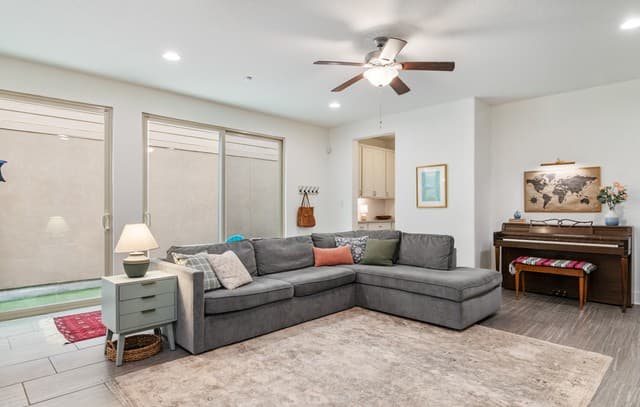 206  Ridgecrest Dr Unit 4, San Antonio, TX 78209 — photo 5