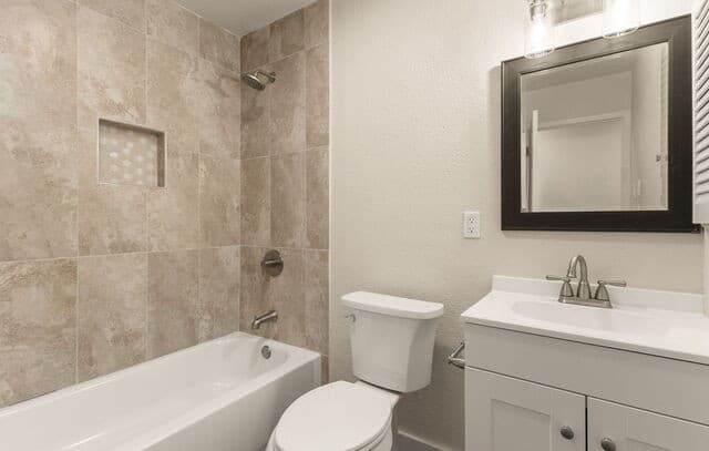 807  Boulder Dr, Universal City, TX 78148 — photo 19