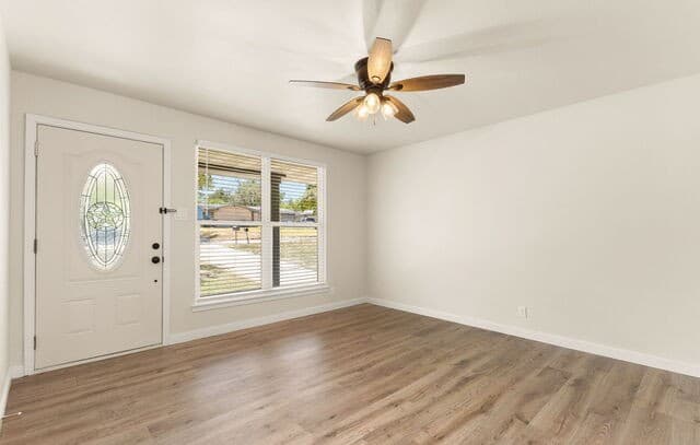 807  Boulder Dr, Universal City, TX 78148 — photo 3