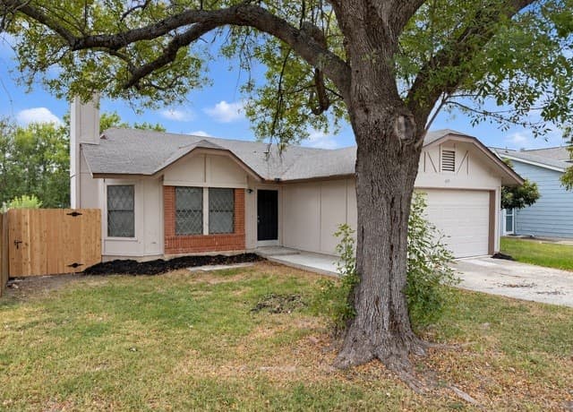6111  Feather Nest Ln, San Antonio, TX 78233 — photo 3