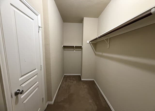 11402  Garden Fls, San Antonio, TX 78245 — photo 10