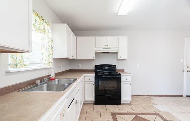 217  Elmo Ave, San Antonio, TX 78225 — photo 15