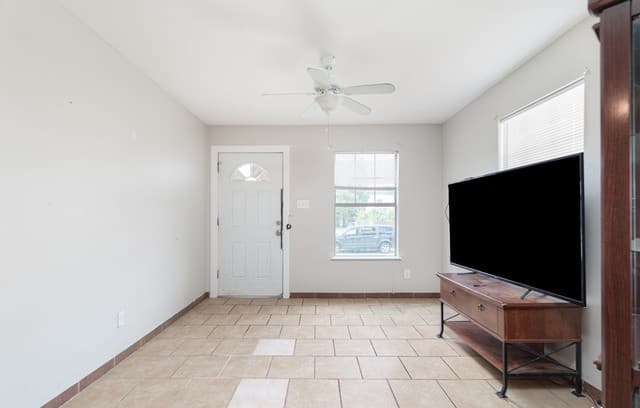 217  Elmo Ave, San Antonio, TX 78225 — photo 16