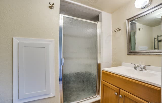 10490  White Bonnet St, San Antonio, TX 78240 — photo 9