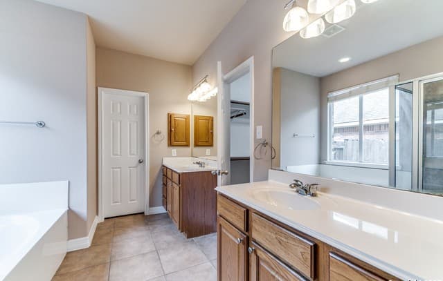3354  Highline, San Antonio, TX 78261 — photo 13